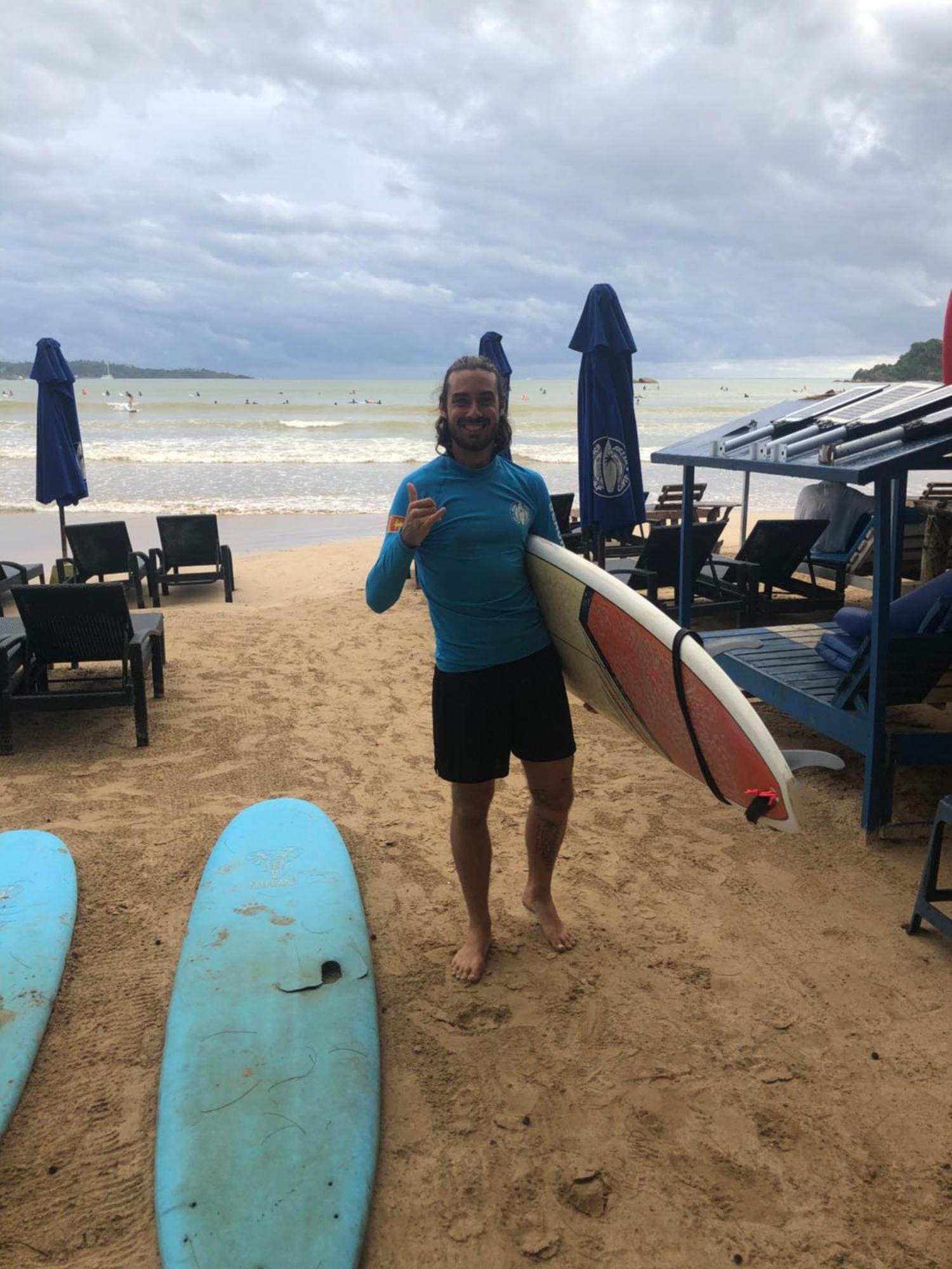Beach Break Surf Hostel Weligama Bagian luar foto